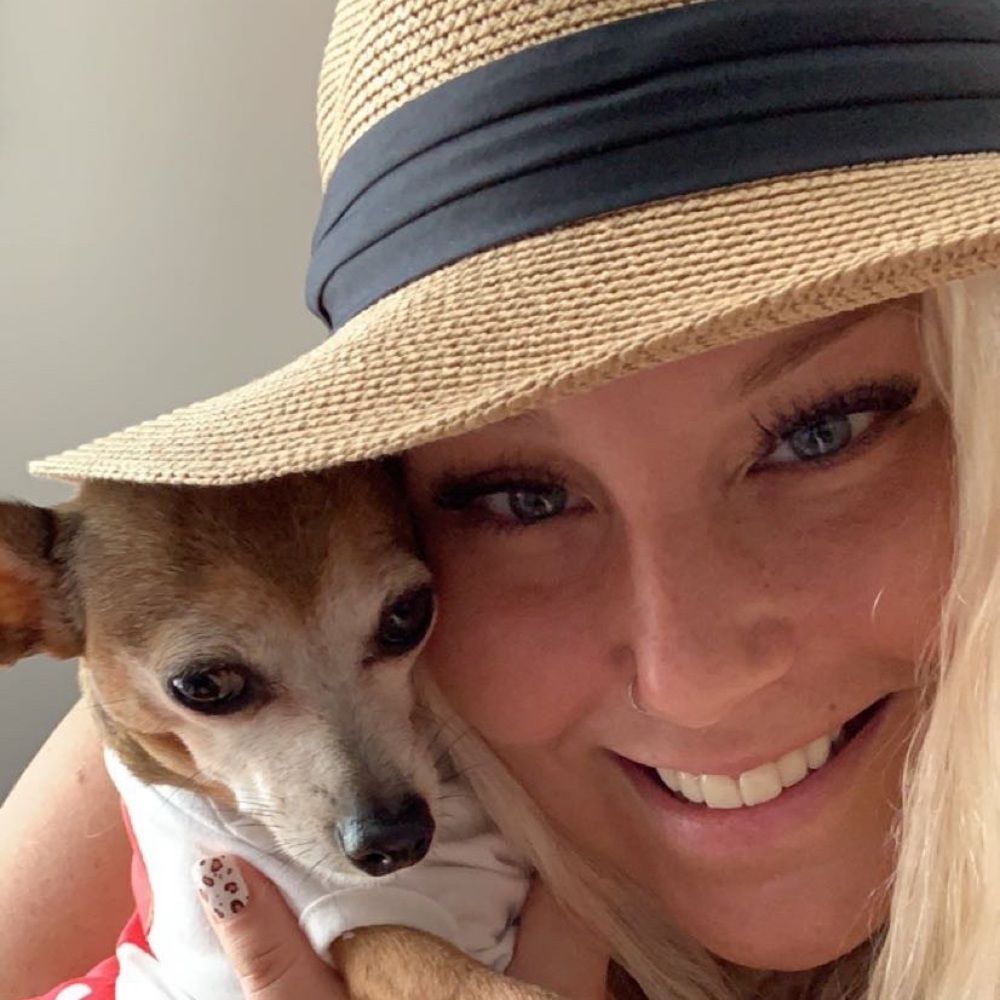 Meet your Posher, Stephanie